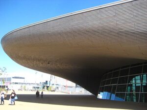 London_Aquatics_Centre_Exterior_Aug_2014_05